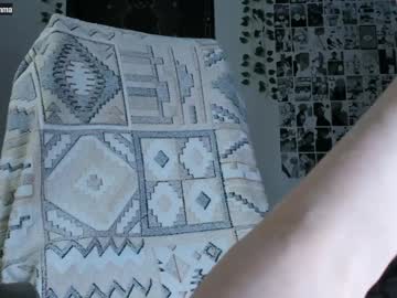 webcam girl mollycemma live cam image #11963670