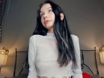 webcam girl riskyproject live cam image #6617447