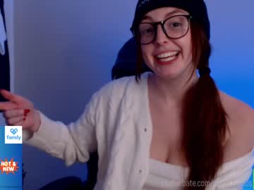 webcam girl delilahreads live cam image #8608255