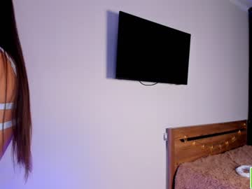 webcam girl amandamedrano live cam image #4377822