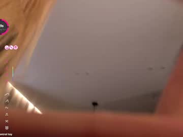 webcam girl ewagreen live cam image #12192803