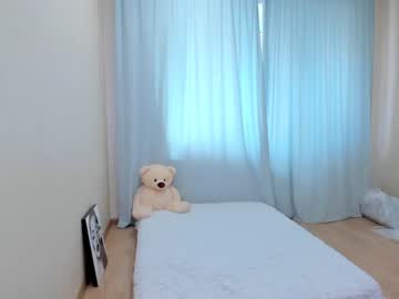 webcam girl yana_squrel_22 live cam image #2814729
