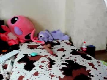webcam girl l0ve_sh0w live cam image #6556902