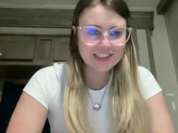 webcam girl alexisdanielxo live cam image #12804575