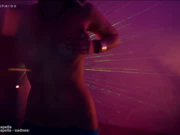webcam girl artmosphera live cam image #6209738