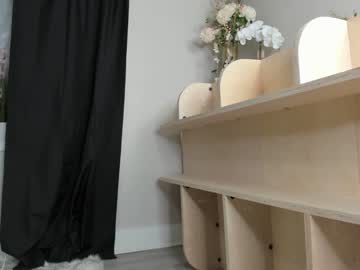 webcam girl fit_american_girl live cam image #6097716
