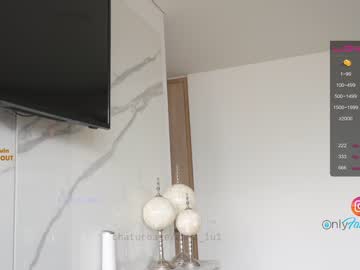 webcam girl emma_lu1 live cam image #3008381