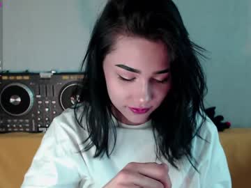 webcam girl lunarfantasy live cam image #2791949