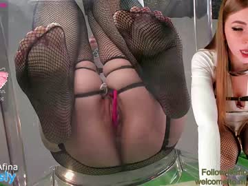 webcam girl queenafina live cam image #4482080