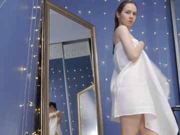 webcam girl kriskras__ live cam image #6728287