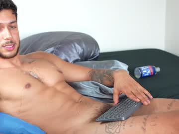 webcam man nybatedude live cam image #10291367