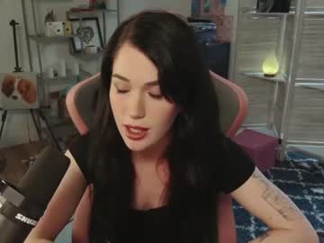webcam girl evelynclaire live cam image #8257082