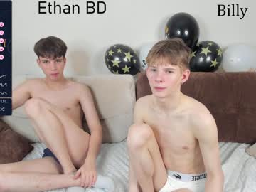 webcam man ethan_mill live cam image #7957810