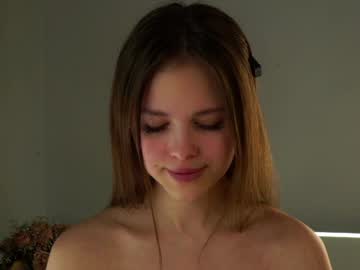 webcam girl a_whole_eternity live cam image #10797278