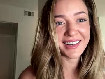 webcam girl haleyvongeld live cam image #12680882