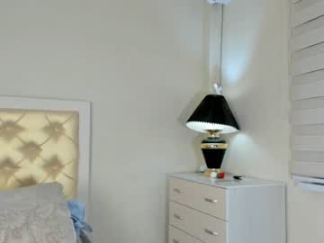 webcam girl kare_maya live cam image #2204598