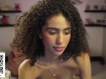 webcam girl amnie_ live cam image #4962396