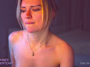 webcam girl emmber live cam image #3182197