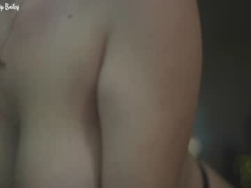webcam girl tinatopp live cam image #1523796