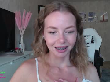webcam girl elli_harmon live cam image #7016947
