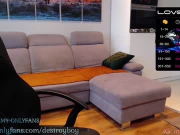 webcam man destroy_boy live cam image #4802468