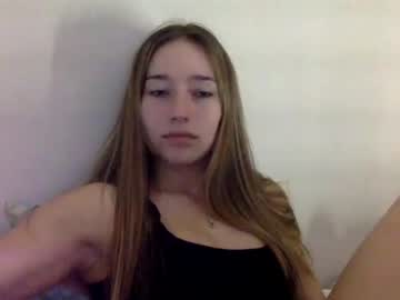 webcam girl avababexoxoxo live cam image #5725553