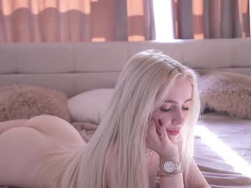 webcam girl alissa_wxw live cam image #12077754