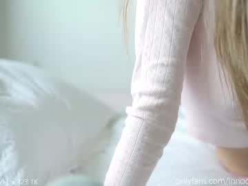 webcam girl pureangeldolores live cam image #7340323