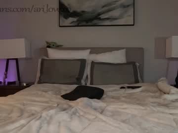 webcam couple ari_lovexo live cam image #5952231