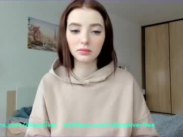 webcam girl elisa_oliver live cam image #1892146