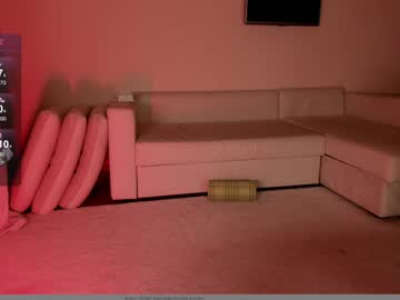 webcam girl hollyextra live cam image #10415736