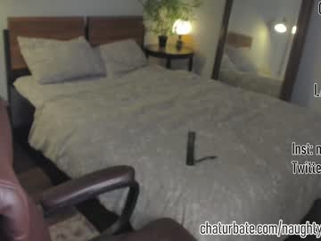 webcam girl naughty__but_nice live cam image #3548459