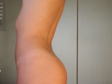 webcam girl ronny_ponny live cam image #4148938