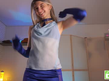 webcam girl checkmypeach live cam image #12502869