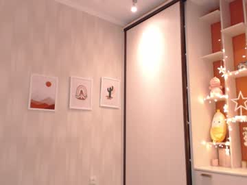 webcam girl hi_teika live cam image #421455