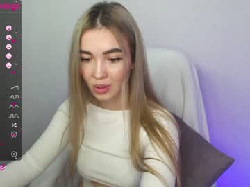 webcam girl yourvirusqueen_ live cam image #3087429