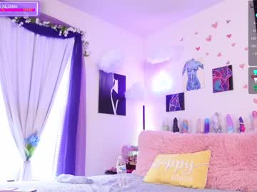 webcam girl emmasky69 live cam image #6399219