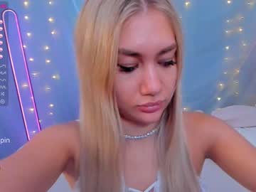 webcam girl sinacampby live cam image #515772