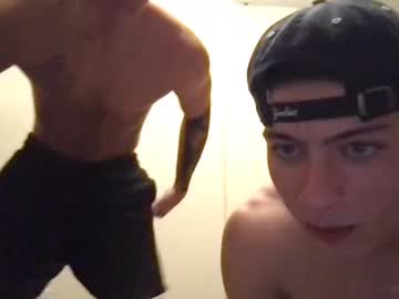 webcam man xxxtripletrouble live cam image #2236771