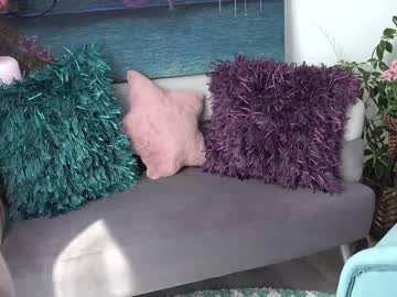 webcam girl beyllove_d live cam image #4614506