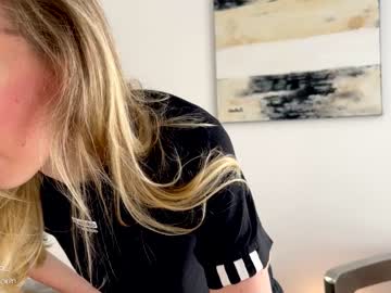 webcam girl lolly_bella_ live cam image #5432864