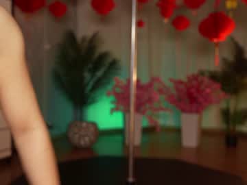 webcam girl kittycaitlin live cam image #9245367