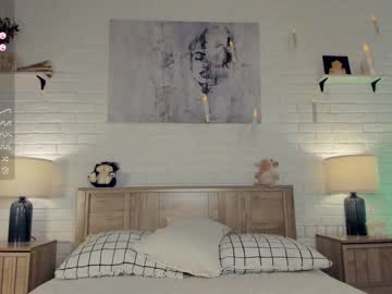 webcam girl riskyproject live cam image #8207007