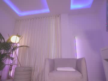 webcam girl gigi_ulala live cam image #12078859