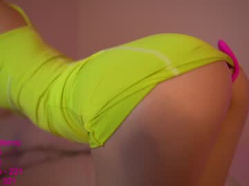 webcam girl lindamei live cam image #380185