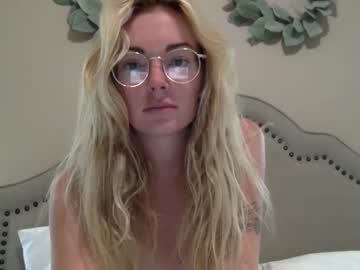 webcam girl lulu22199 live cam image #10175542