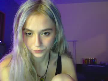 webcam girl holymollylight live cam image #157824