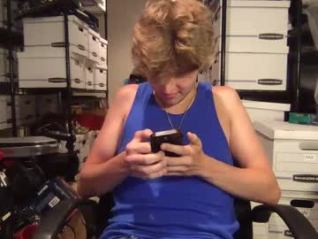 webcam man bigskinnyboyshh live cam image #13039081