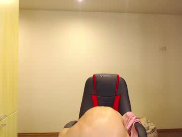 webcam man teddy_mode live cam image #1605445
