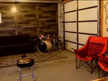 webcam girl garagesex22 live cam image #4763426
